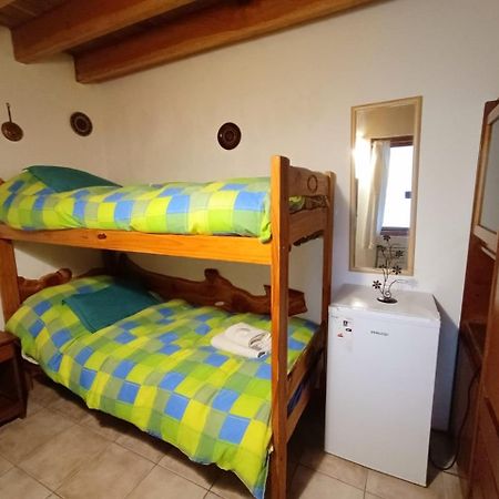 Dormi- Hostel Del Pellin San Martín de los Andes Exterior foto